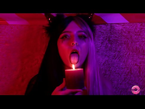 ❤️ Blowjob na-anụ ọkụ n'obi sitere na Sexy Succubus nwere mmezu ọnụ ❌ Ihe na-akpali agụụ mmekọahụ n'ụlọ ❌️❤